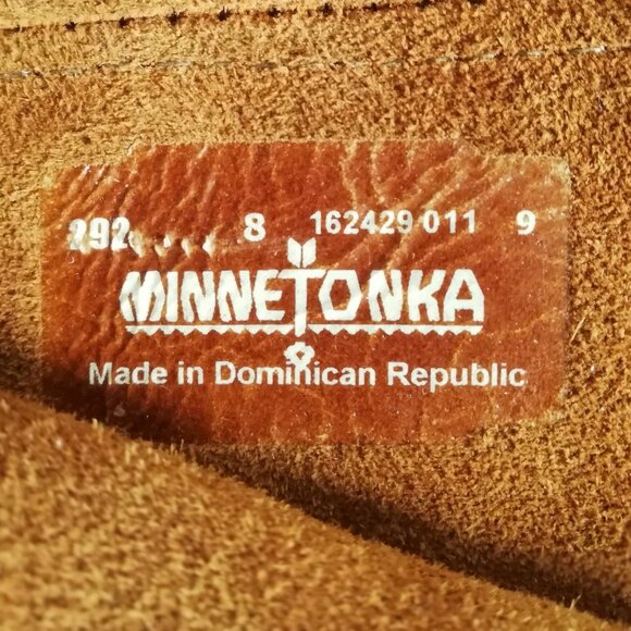 Minnetonka Genuine Suede Women's Boots with Fringe Size 8 - Picture 5 of 6